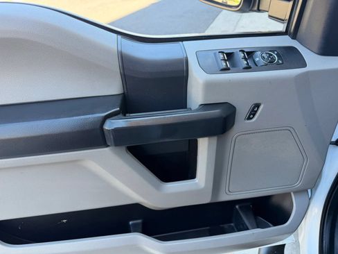 Used 2022 Ford F250 XL w/ Power Equipment Group AWD/4WD image 16