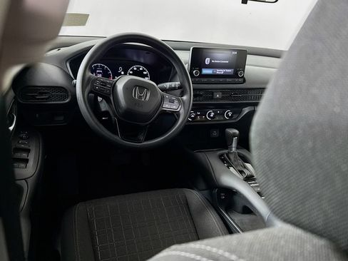Used 2025 Honda HR-V LX image 14