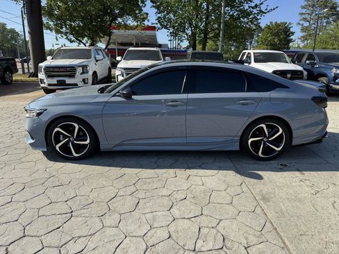 Used 2022 Honda Accord Sport image 9