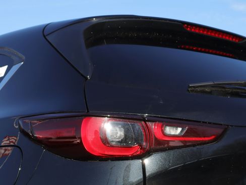 New 2025 MAZDA CX-5 Carbon Edition image 29