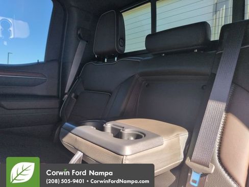 Used 2023 GMC Sierra 1500 Denali w/ Denali Reserve Package AWD/4WD image 27