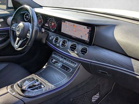 Used 2019 Mercedes-Benz E 300 image 22