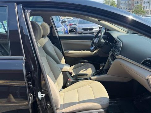 Used 2020 Hyundai Elantra Value Edition FWD image 13