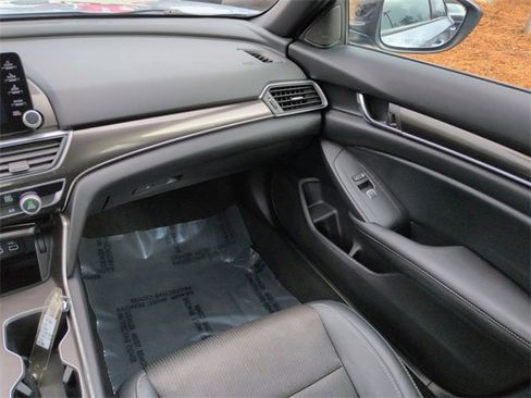 Used 2021 Honda Accord Sport image 16