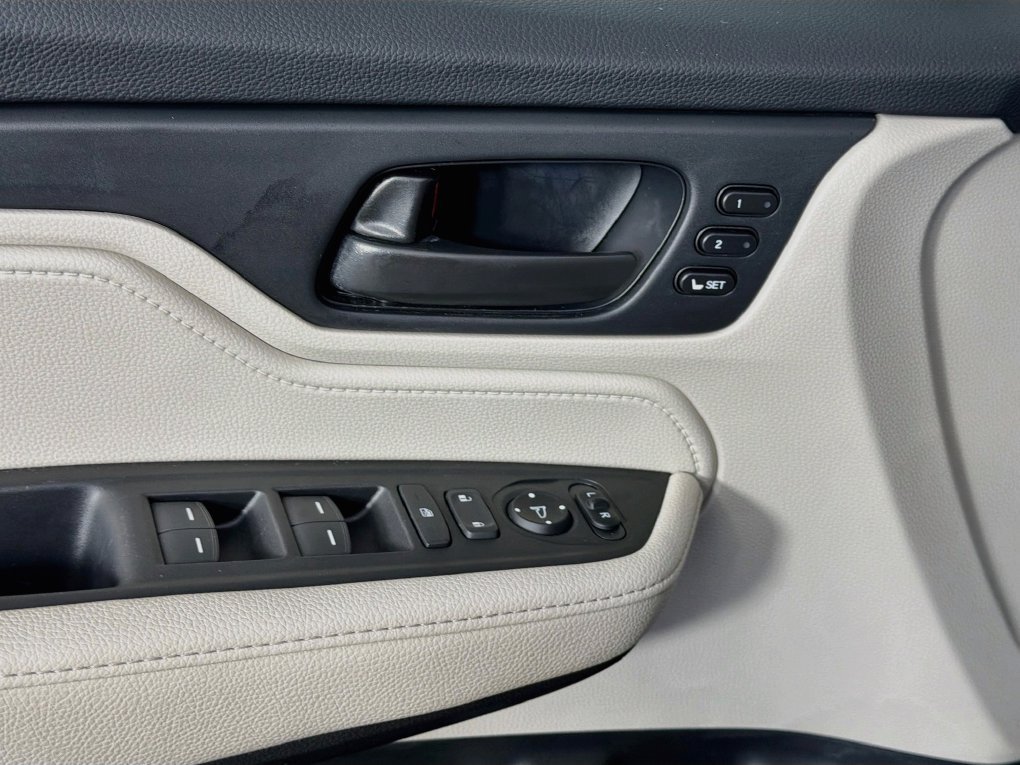 Used 2025 Honda Odyssey EX-L image 22