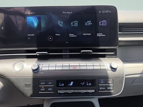 Used 2024 Hyundai Kona SEL FWD image 30
