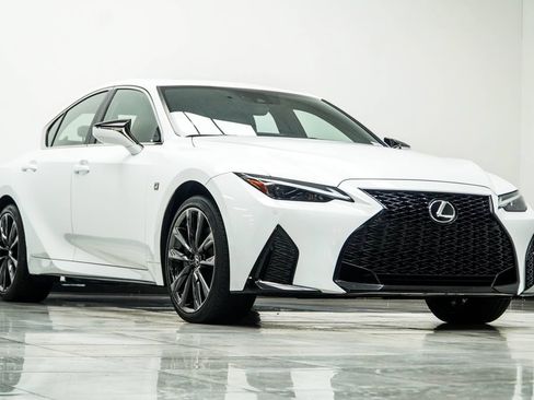 Used 2024 Lexus IS 350 F Sport w/ Memory Package AWD/4WD image 4