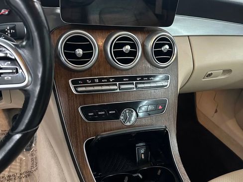 Used 2019 Mercedes-Benz C 300 4MATIC Cabriolet w/ Premium Package image 16