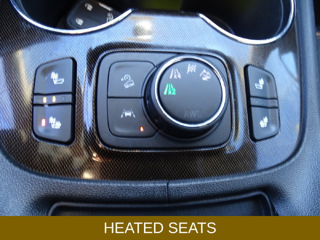 Certified 2023 GMC Acadia AT4 AWD/4WD image 13