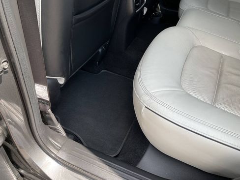 Used 2025 MAZDA CX-5 AWD 2.5 S w/ Preferred Package image 44