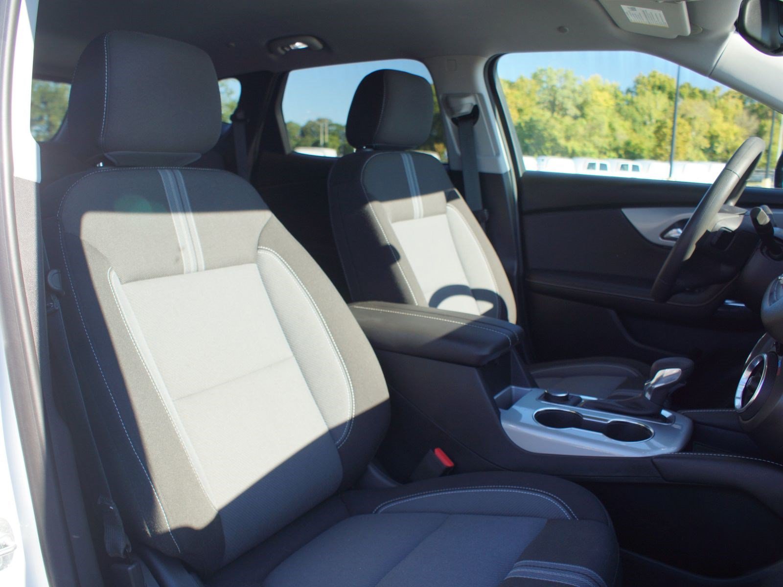 Used 2026 Chevrolet Blazer LT FWD image 21