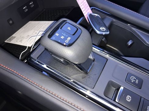 New 2026 Nissan Pathfinder SV image 19