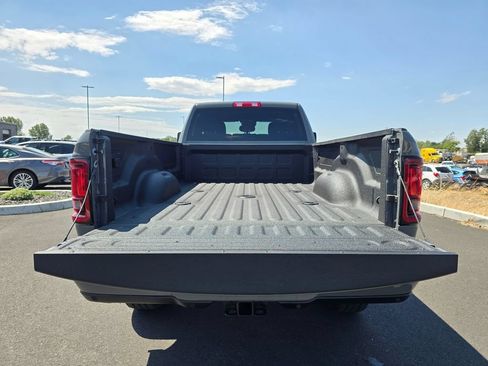 New 2026 RAM 2500 Big Horn AWD/4WD image 29