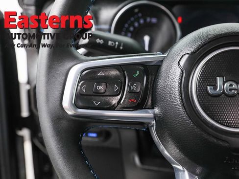 Used 2023 Jeep Wrangler Unlimited Rubicon 4xe image 15