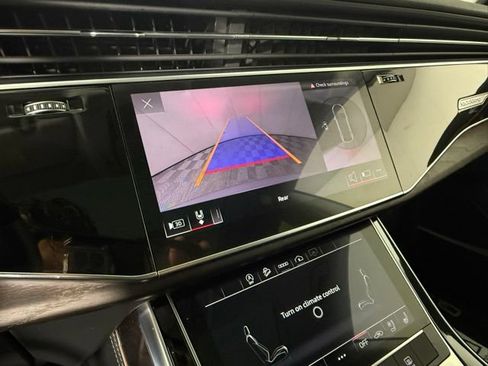Used 2023 Audi Q8 Premium Plus AWD/4WD image 21