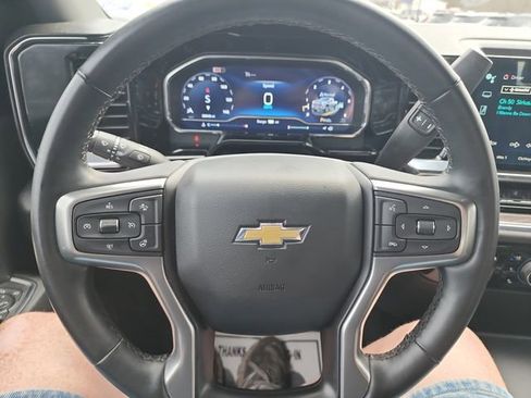 Used 2024 Chevrolet Silverado 3500 LTZ w/ LTZ Convenience Package image 21