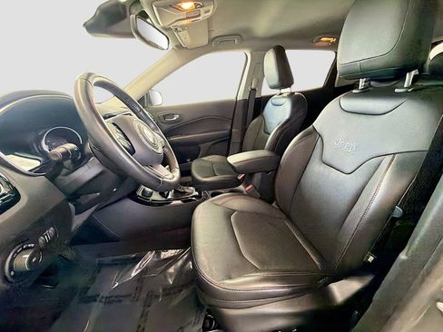 Used 2021 Jeep Compass Limited image 21