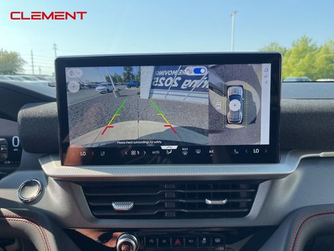 New 2025 Ford Explorer ST-Line w/ Premium Package image 21