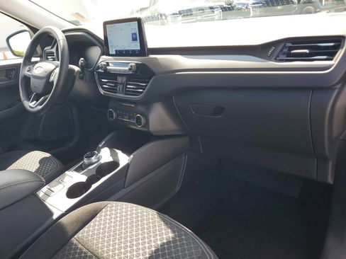Used 2024 Ford Escape Active image 18