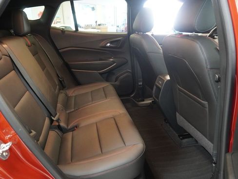 Used 2024 Chevrolet Trax RS w/ Driver Confidence Package image 29