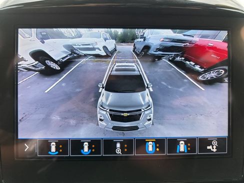 Used 2020 Chevrolet Traverse High Country AWD/4WD image 37