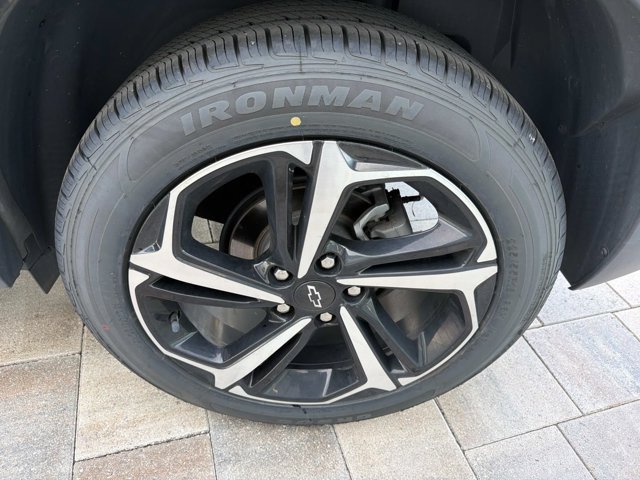 Used 2022 Chevrolet TrailBlazer RS w/ Technology Package FWD image 31