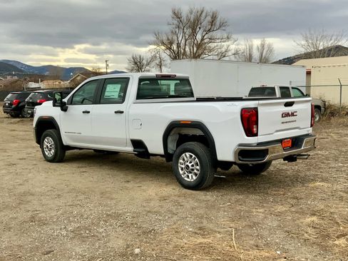 New 2026 GMC Sierra 2500 Pro image 3