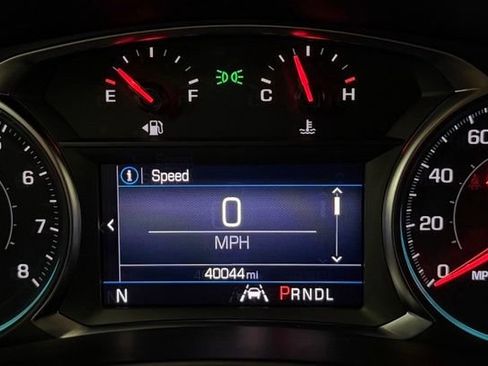 Used 2022 Chevrolet Equinox LT FWD image 17