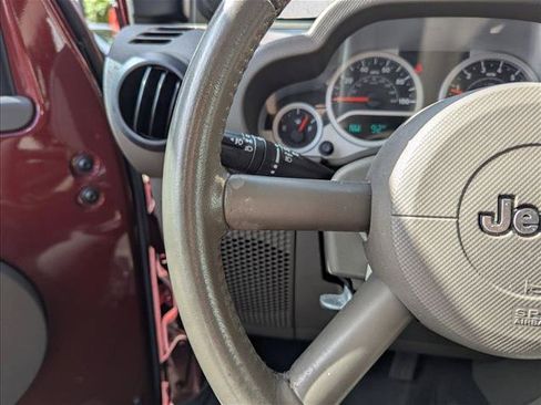 Used 2008 Jeep Wrangler Unlimited Rubicon w/ PWR Convenience Group AWD/4WD image 11