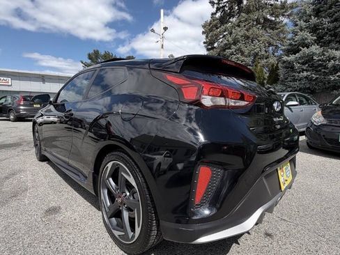 Used 2019 Hyundai Veloster Turbo FWD image 4