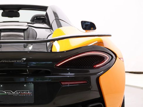 Used 2019 McLaren 570S Spider RWD image 59