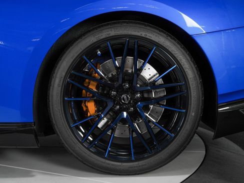 Used 2020 Nissan GT-R Premium AWD/4WD image 20