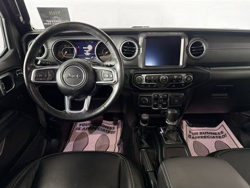 Used 2023 Jeep Wrangler Unlimited Sahara w/ Cold Weather Group AWD/4WD image 22