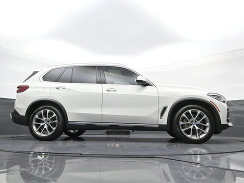 Used 2019 BMW X5 xDrive40i AWD/4WD image 28