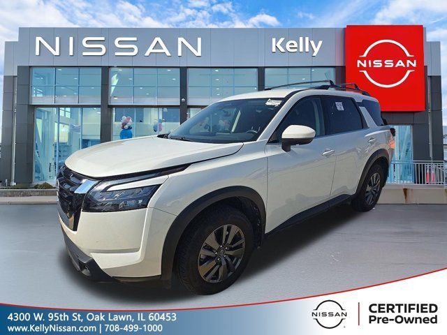 Certified 2024 Nissan Pathfinder SV w/ Lighting Package (N92) FWD image 1