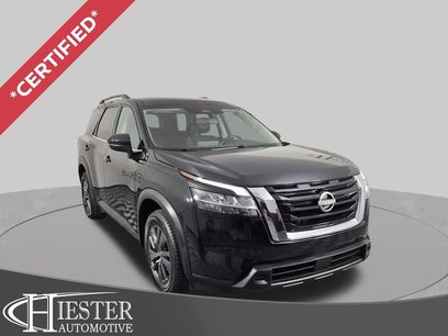 Used 2022 Nissan Pathfinder SV