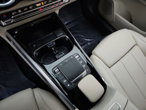 Certified 2021 Mercedes-Benz GLB 250 image 15