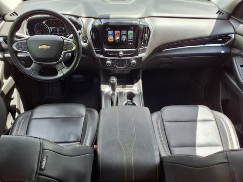 Used 2019 Chevrolet Traverse LT w/ LPO, Floor Liner Package AWD/4WD image 9