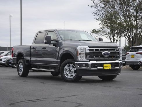 Used 2025 Ford F350 XLT w/ 360-Degree Camera Package image 2