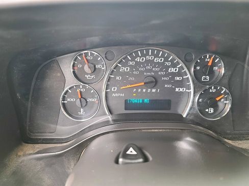 Used 2018 GMC Savana 2500 Extended w/ Driver Convenience Package image 28