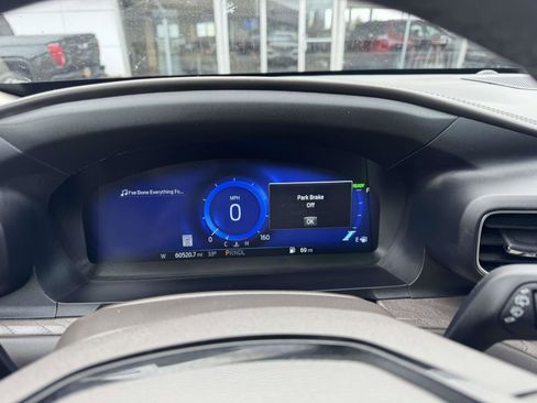 Used 2023 Ford Explorer Platinum w/ Technology Package image 29