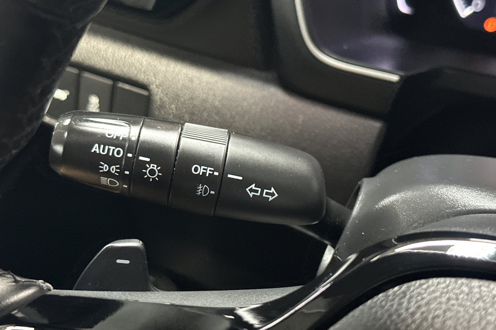 Used 2023 Honda Pilot Touring image 38