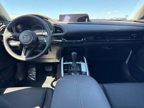 New 2025 MAZDA CX-30 2.5 Turbo w/ Premium Plus Pkg image 11