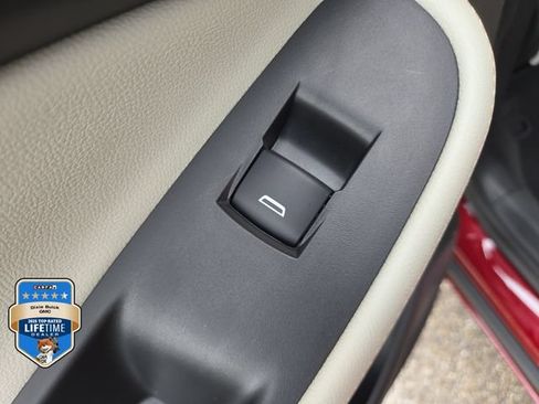 Certified 2024 Buick Encore GX Avenir FWD image 10