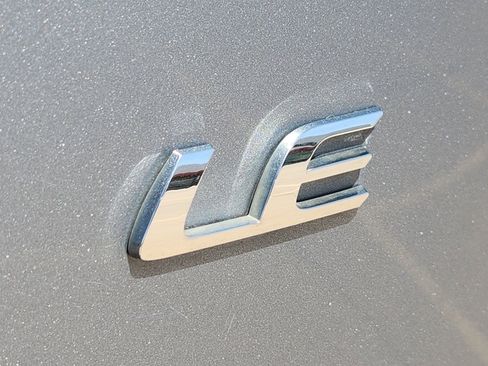 Used 2020 Toyota Corolla LE image 13