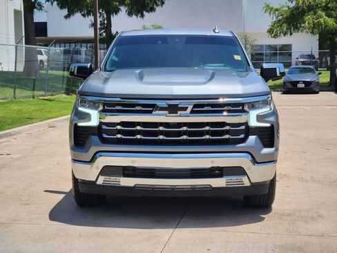 Used 2024 Chevrolet Silverado 1500 LTZ AWD/4WD image 2