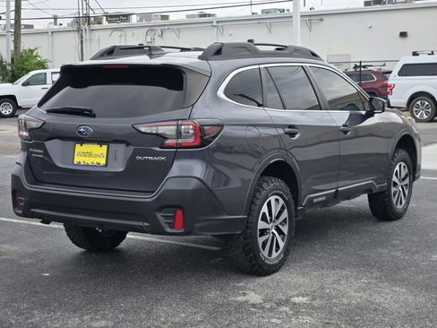 Used 2022 Subaru Outback Premium AWD/4WD image 8