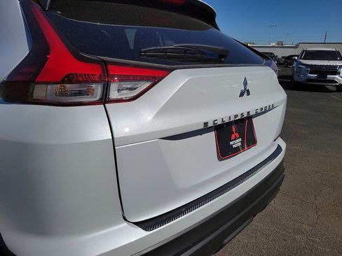 New 2026 Mitsubishi Eclipse Cross LE image 6