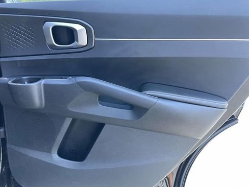 Certified 2024 Kia Sorento S FWD image 15
