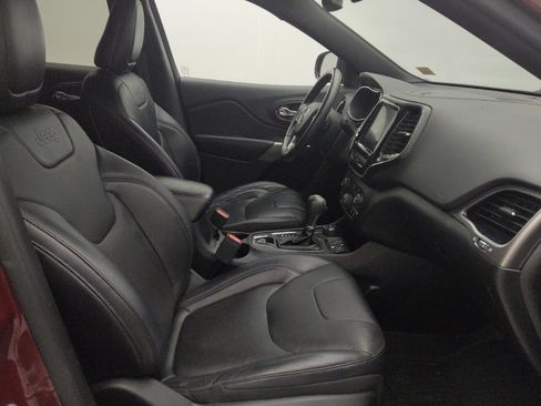 Used 2019 Jeep Cherokee High Altitude AWD/4WD image 21